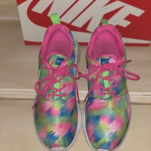 pink and blue roshes